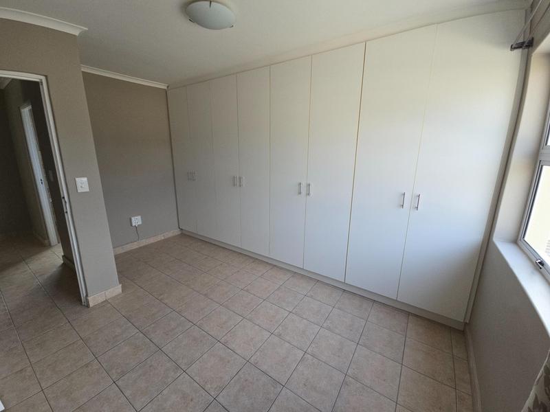 To Let 2 Bedroom Property for Rent in Admirals Park Western Cape